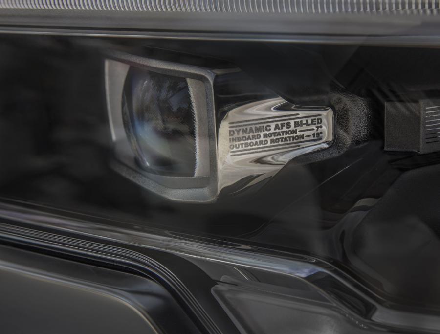 Детали экстерьера Ram 1500 Limited Crew Cab (DT) 2018 года  (фото 27 из 40)